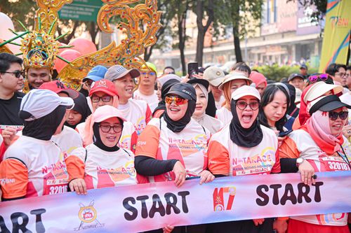 Race photo from NOTARACE 2025