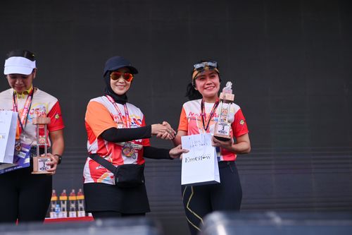 Race photo from NOTARACE 2025