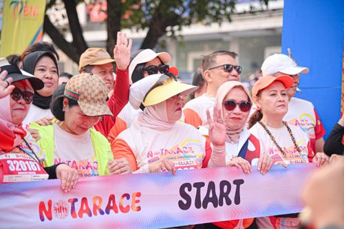 Race photo from NOTARACE 2025