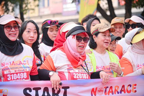 Race photo from NOTARACE 2025