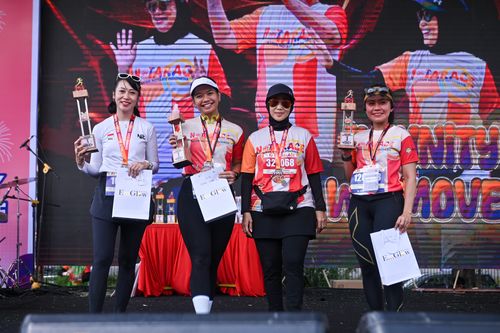 Race photo from NOTARACE 2025