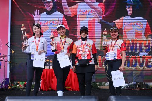 Race photo from NOTARACE 2025