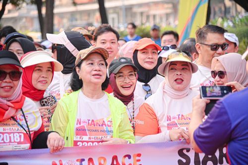 Race photo from NOTARACE 2025