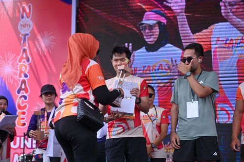 Race photo from NOTARACE 2025