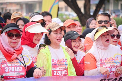 Race photo from NOTARACE 2025