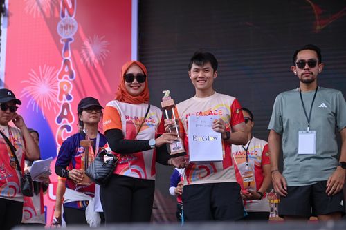 Race photo from NOTARACE 2025