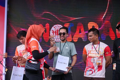 Race photo from NOTARACE 2025