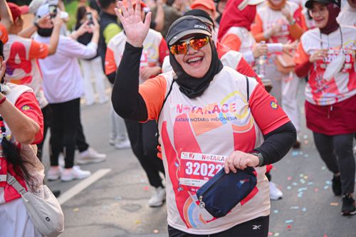 Race photo from NOTARACE 2025