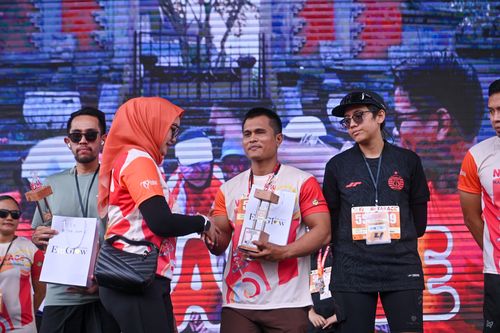 Race photo from NOTARACE 2025