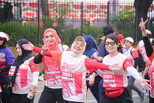 Race photo from NOTARACE 2025