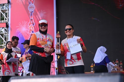 Race photo from NOTARACE 2025