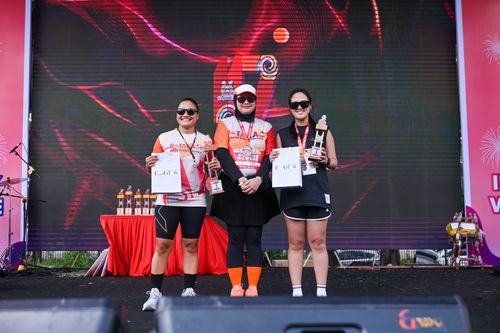 Race photo from NOTARACE 2025
