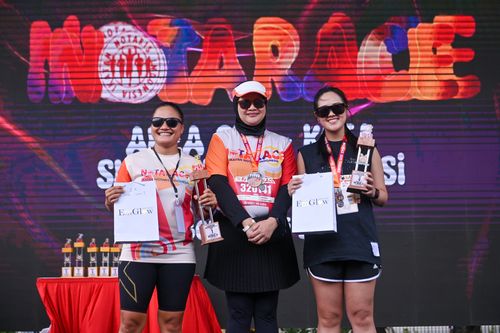 Race photo from NOTARACE 2025