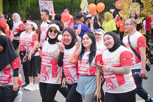 Race photo from NOTARACE 2025