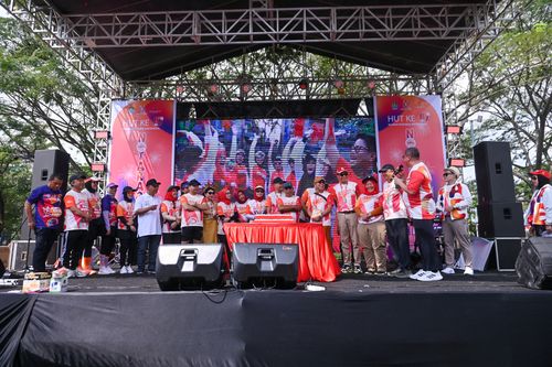 Race photo from NOTARACE 2025