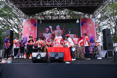 Race photo from NOTARACE 2025