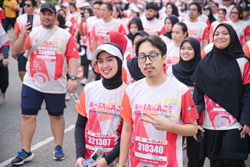 Race photo from NOTARACE 2025