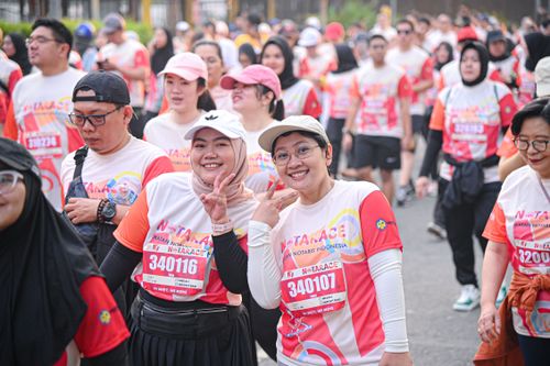 Race photo from NOTARACE 2025