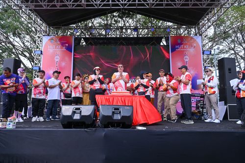 Race photo from NOTARACE 2025