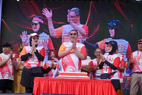 Race photo from NOTARACE 2025