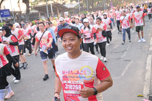 Race photo from NOTARACE 2025