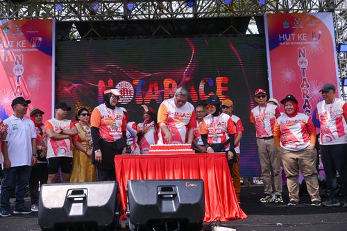 Race photo from NOTARACE 2025