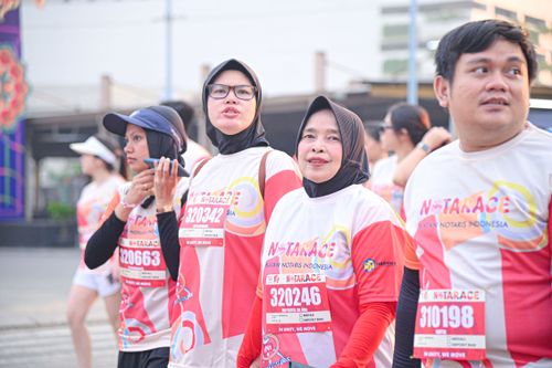 Race photo from NOTARACE 2025