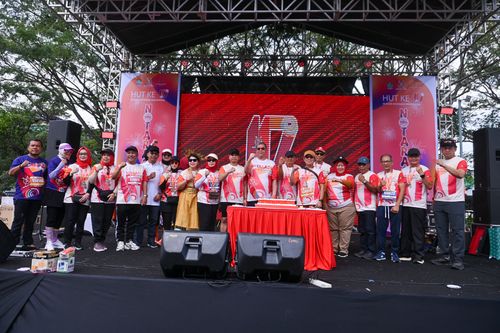 Race photo from NOTARACE 2025