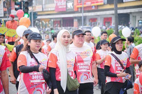 Race photo from NOTARACE 2025