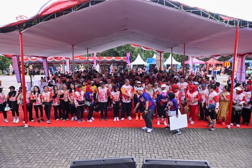 Race photo from NOTARACE 2025