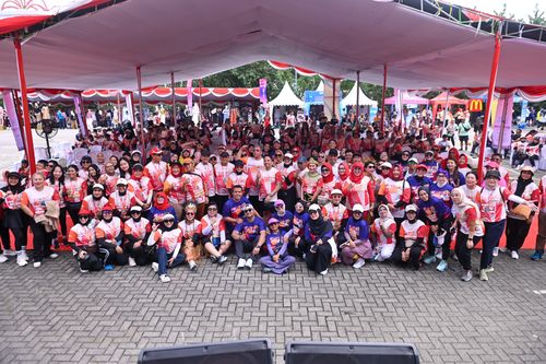 Race photo from NOTARACE 2025