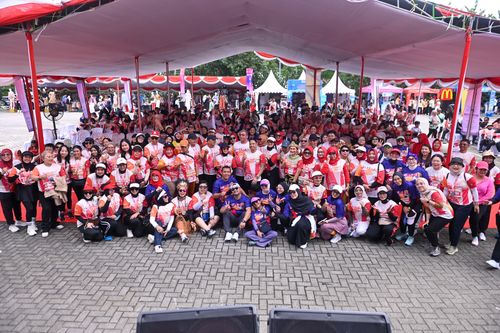 Race photo from NOTARACE 2025