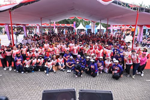 Race photo from NOTARACE 2025