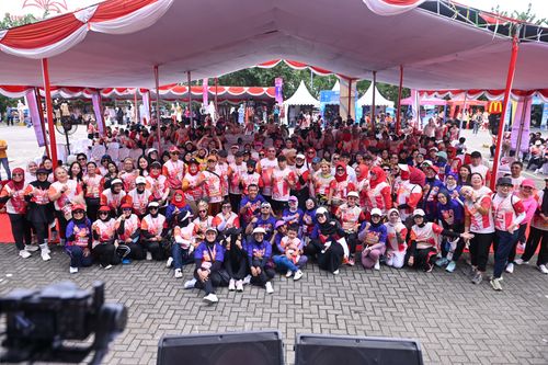 Race photo from NOTARACE 2025