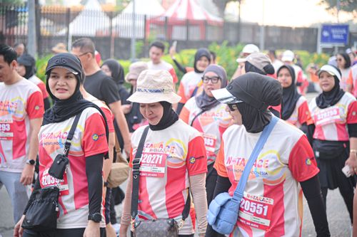 Race photo from NOTARACE 2025