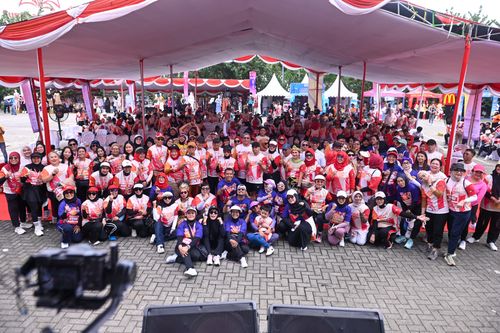 Race photo from NOTARACE 2025