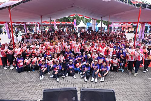 Race photo from NOTARACE 2025