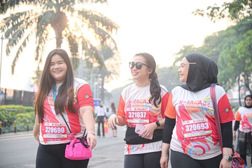 Race photo from NOTARACE 2025
