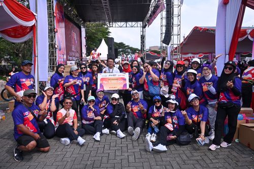 Race photo from NOTARACE 2025