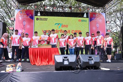 Race photo from NOTARACE 2025