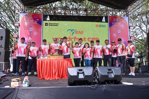 Race photo from NOTARACE 2025