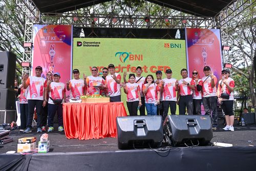 Race photo from NOTARACE 2025