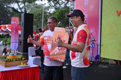 Race photo from NOTARACE 2025