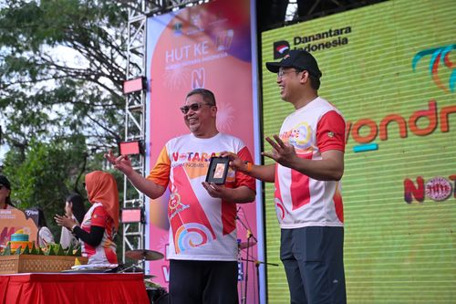 Race photo from NOTARACE 2025