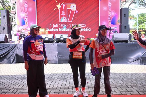 Race photo from NOTARACE 2025
