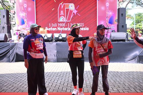 Race photo from NOTARACE 2025