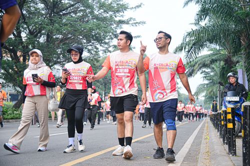 Race photo from NOTARACE 2025