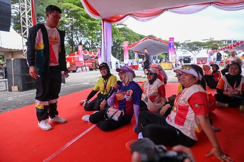 Race photo from NOTARACE 2025