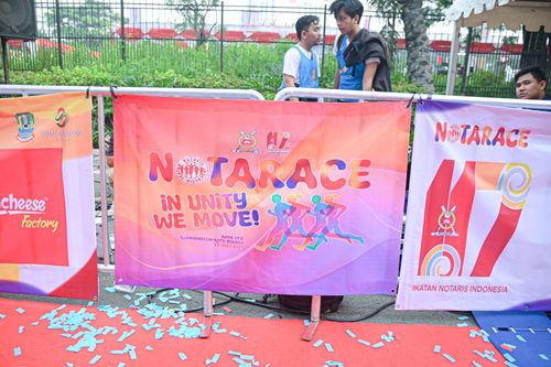Race photo from NOTARACE 2025