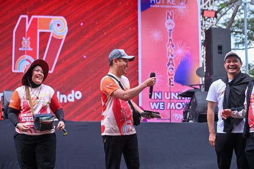 Race photo from NOTARACE 2025